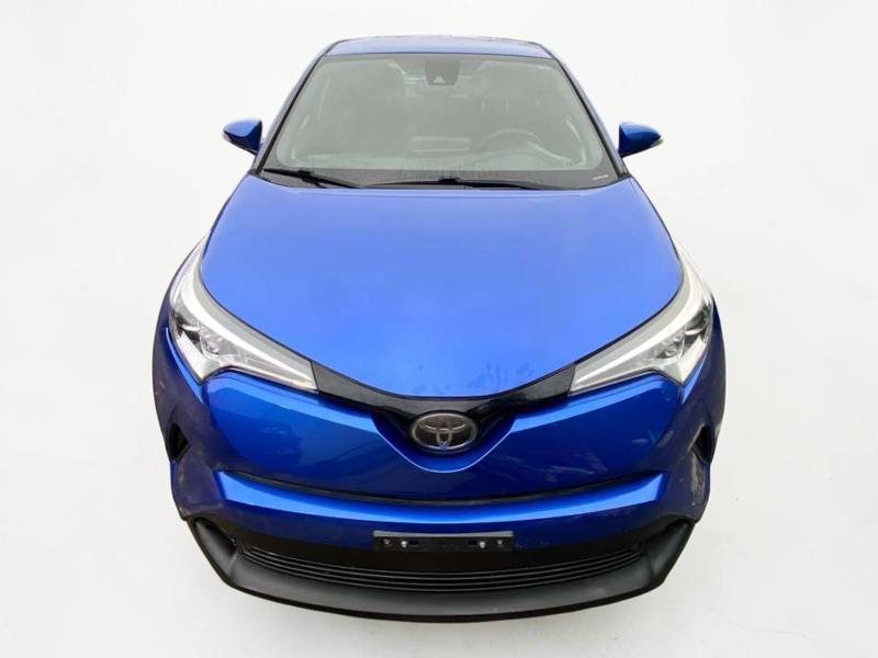 Toyota C-HR XLE 2018