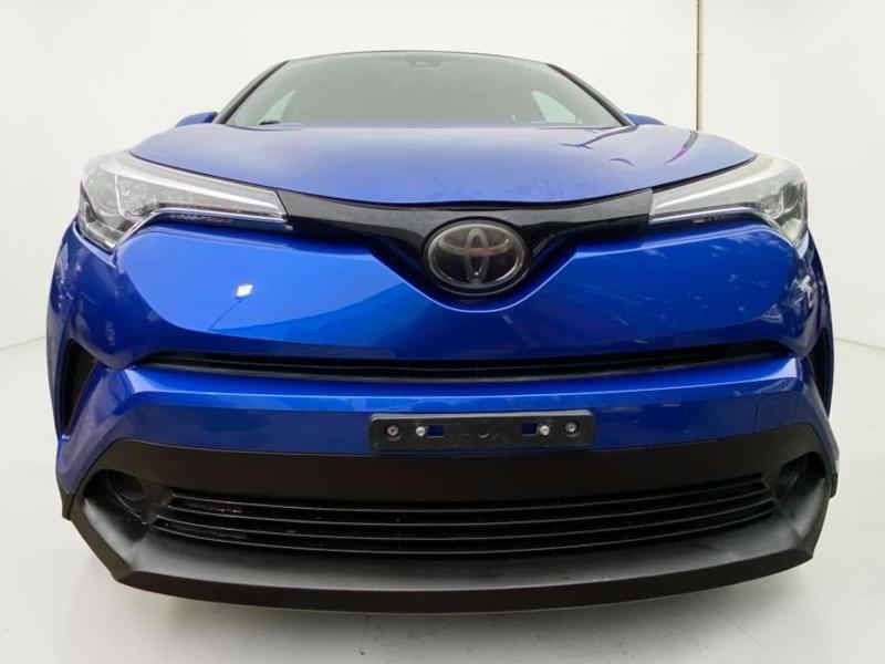 Toyota C-HR XLE 2018