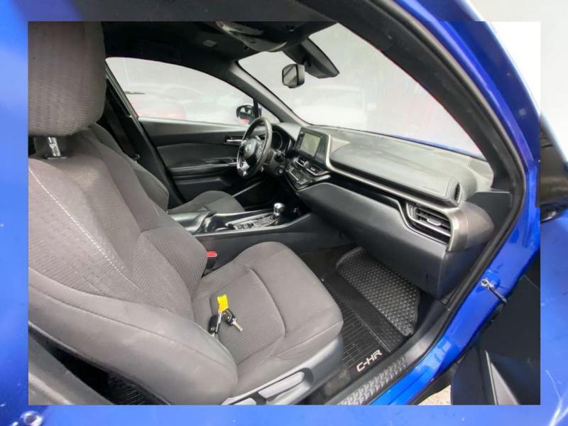 Toyota C-HR XLE 2018