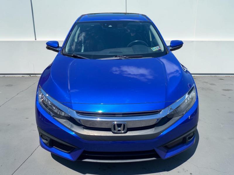 Honda Civic Touring Sedan CVT 2017