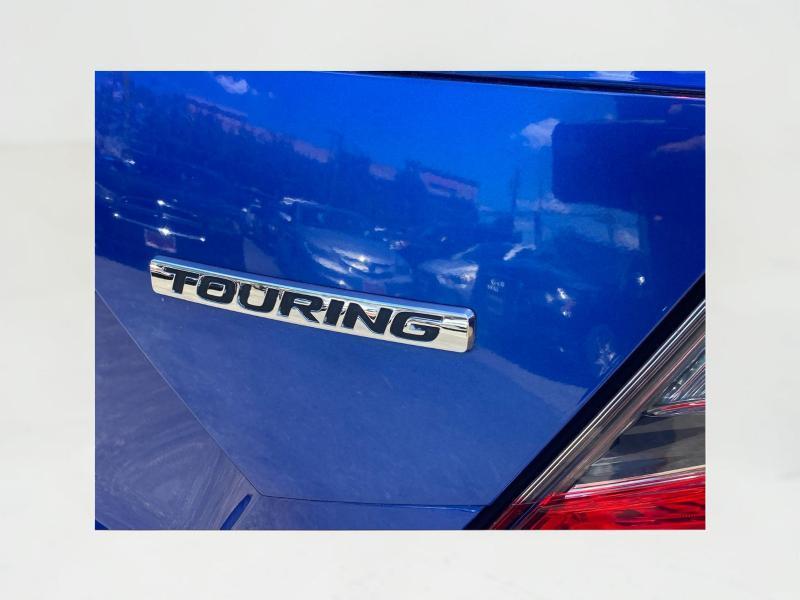 Honda Civic Touring Sedan CVT 2017