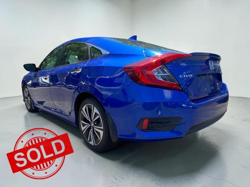 2017 Honda Civic Touring Sedan CVT