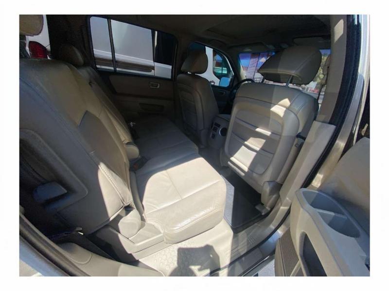 Honda Pilot EX-L 4WD 5-Spd AT 2011