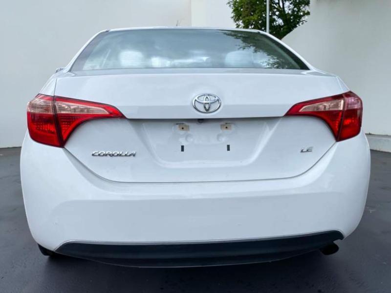 Toyota Corolla L CVT 2018