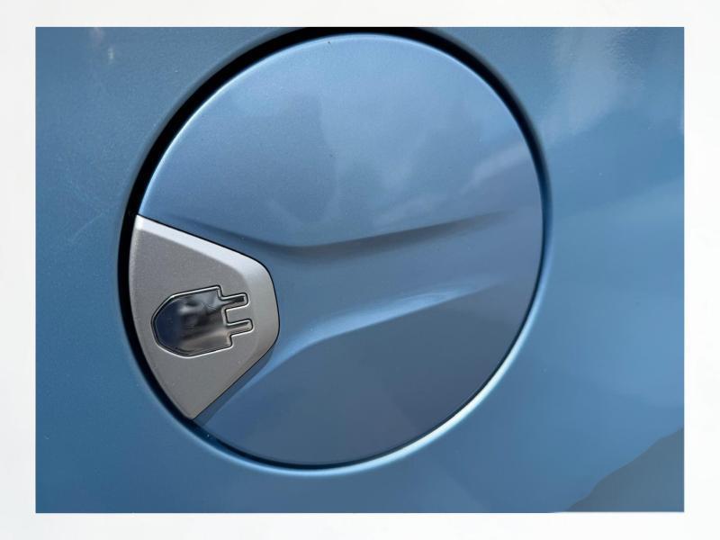 Toyota Prius Plug-In 2012