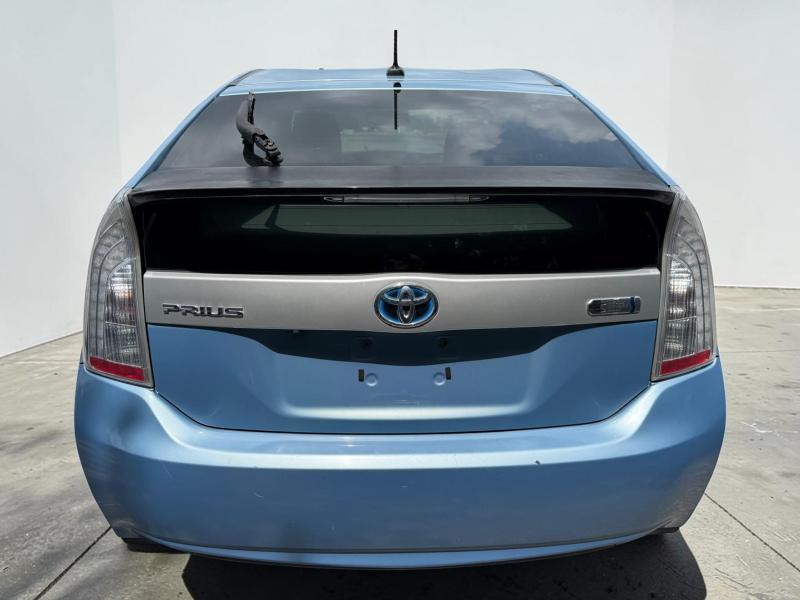 Toyota Prius Plug-In 2012