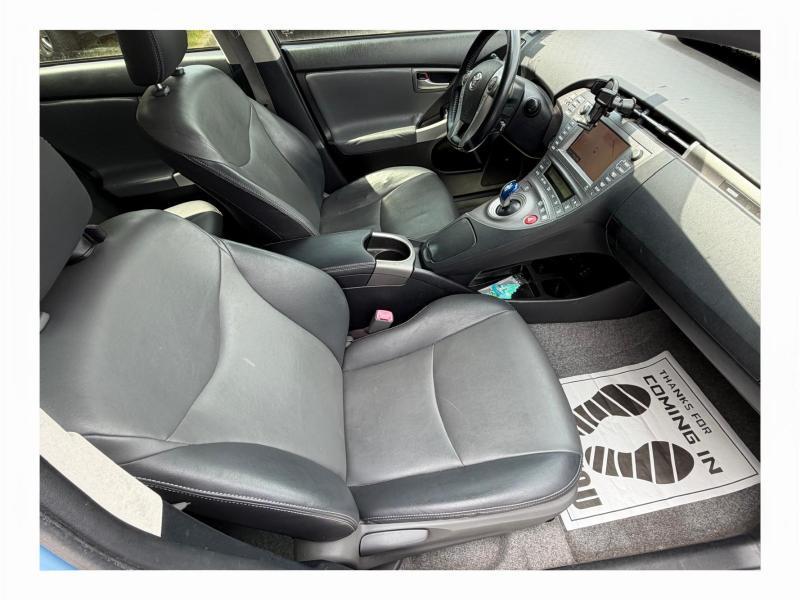 Toyota Prius Plug-In 2012