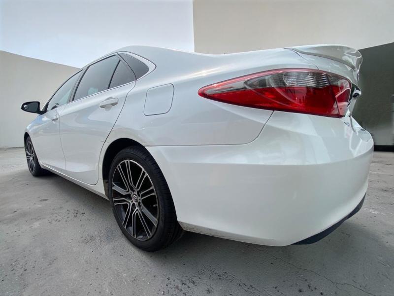 Toyota Camry XLE 2016