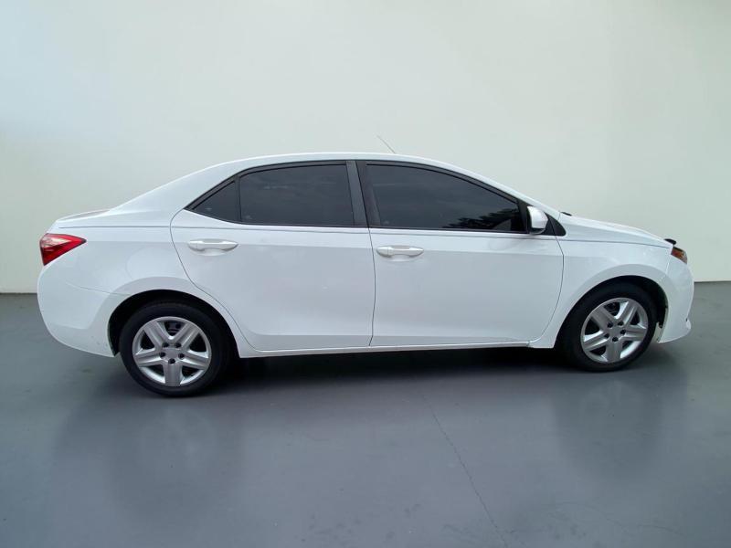 Toyota Corolla XLE CVT 2019