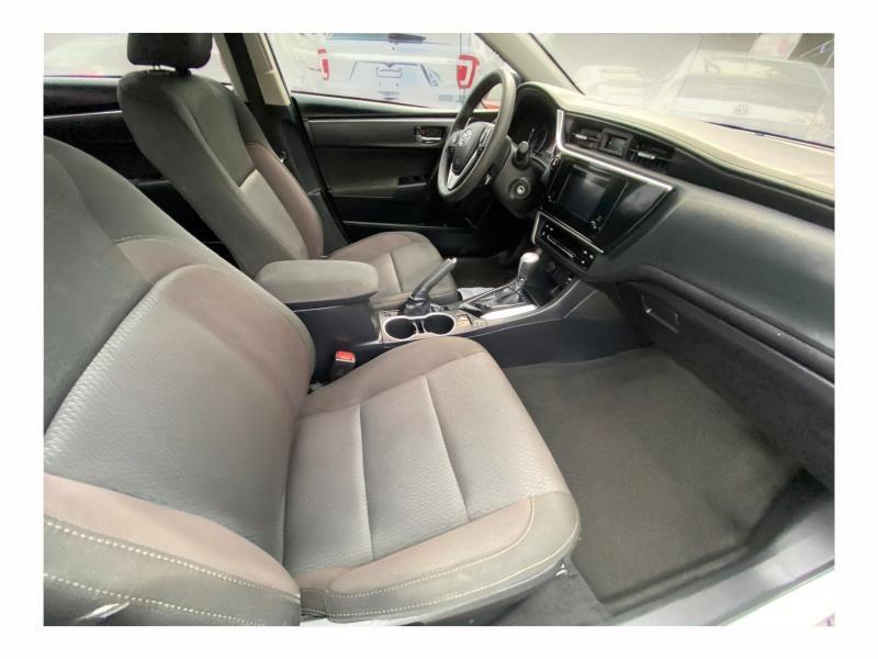 Toyota Corolla XLE CVT 2019