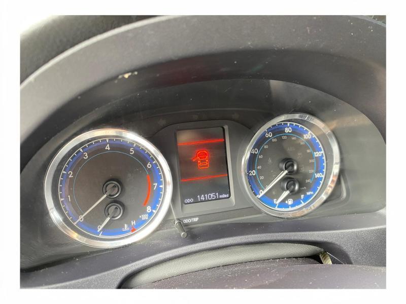 Toyota Corolla XLE CVT 2019