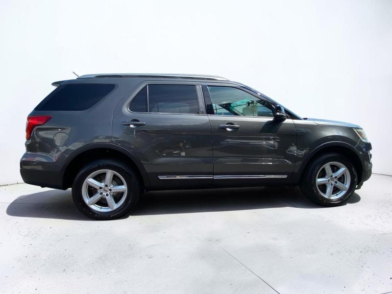 Ford Explorer XLT 4WD 2016