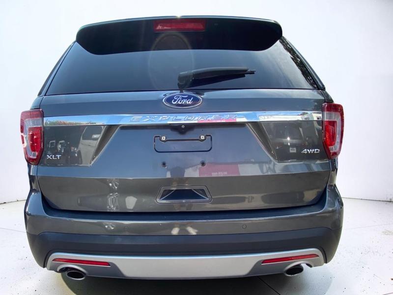 Ford Explorer XLT 4WD 2016
