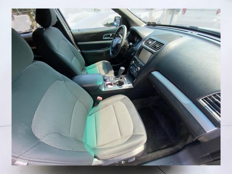 Ford Explorer XLT 4WD 2016