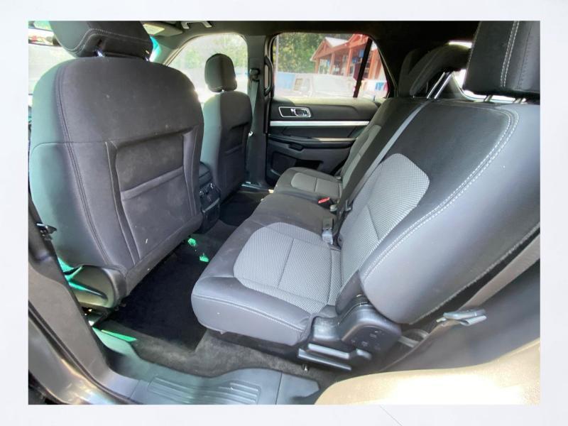 Ford Explorer XLT 4WD 2016