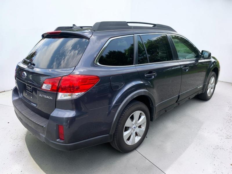 Subaru Outback 2.5i Limited 2012