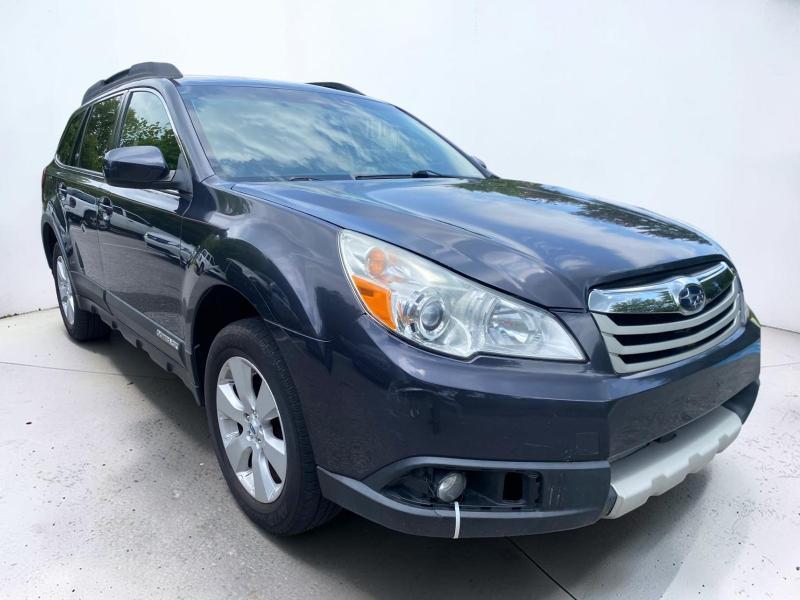 Subaru Outback 2.5i Limited 2012