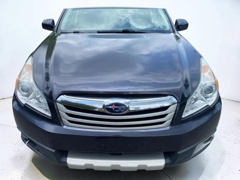 Subaru Outback 2.5i Limited 2012