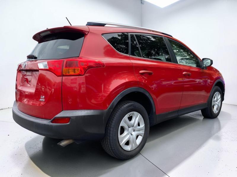 Toyota RAV4 LE AWD 2014