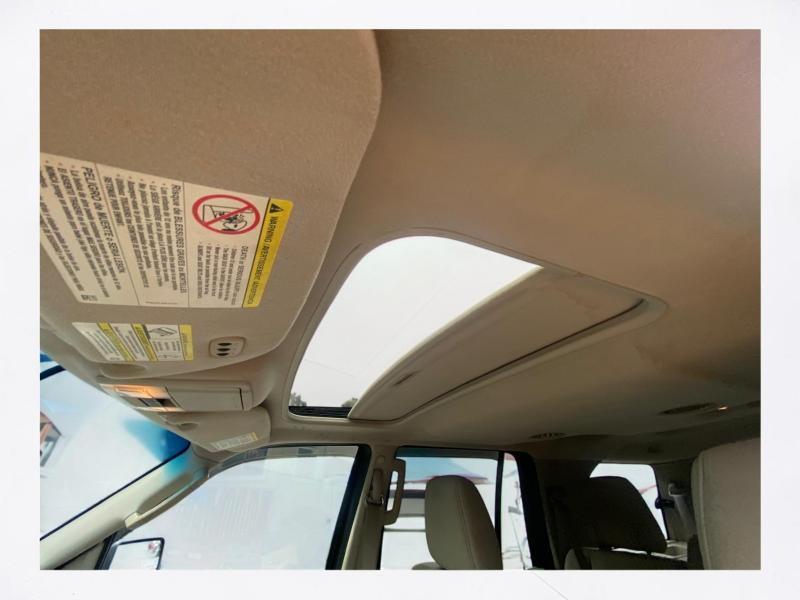 Ford Expedition King Ranch 4WD 2013