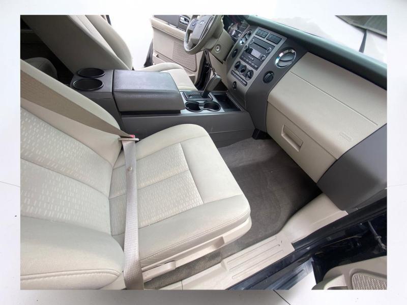 Ford Expedition King Ranch 4WD 2013