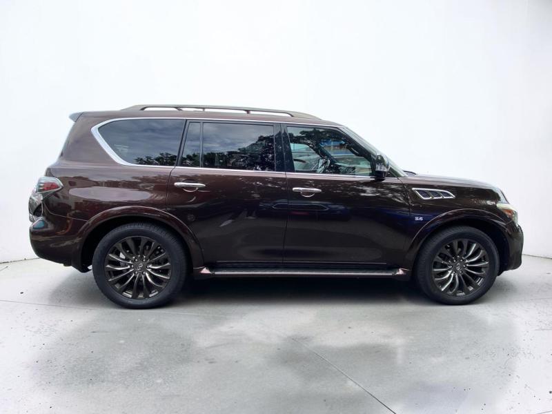 Infiniti QX80 4WD 2016