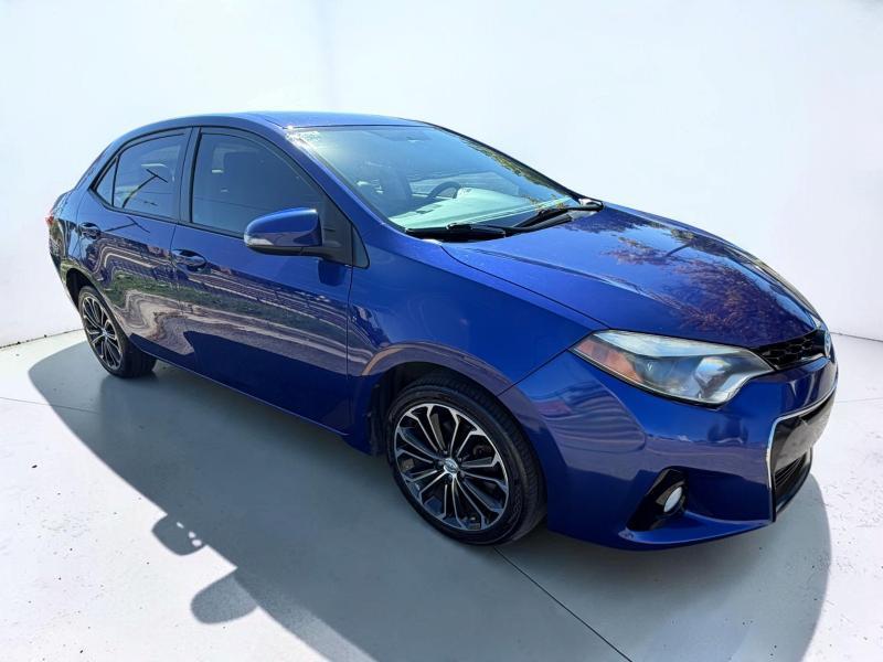 Toyota Corolla S Premium CVT 2014