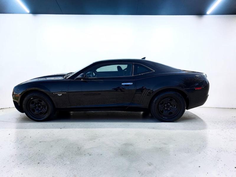 Chevrolet Camaro LS Coupe 2010