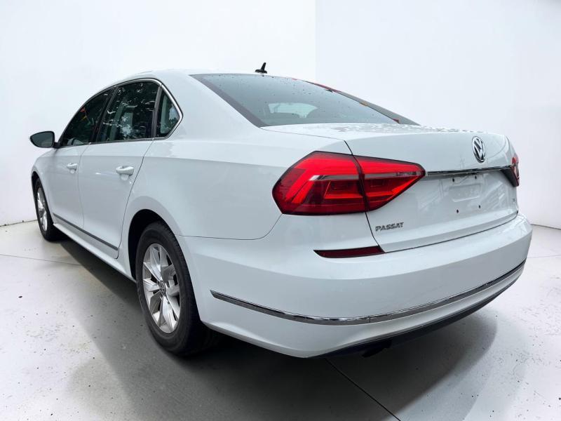 Volkswagen Passat S PZEV 6A 2016