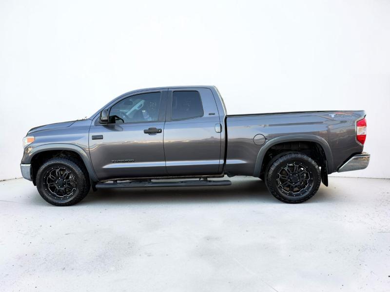 Toyota Tundra SR5 5.7L V8 FFV Double Cab 4WD 2017
