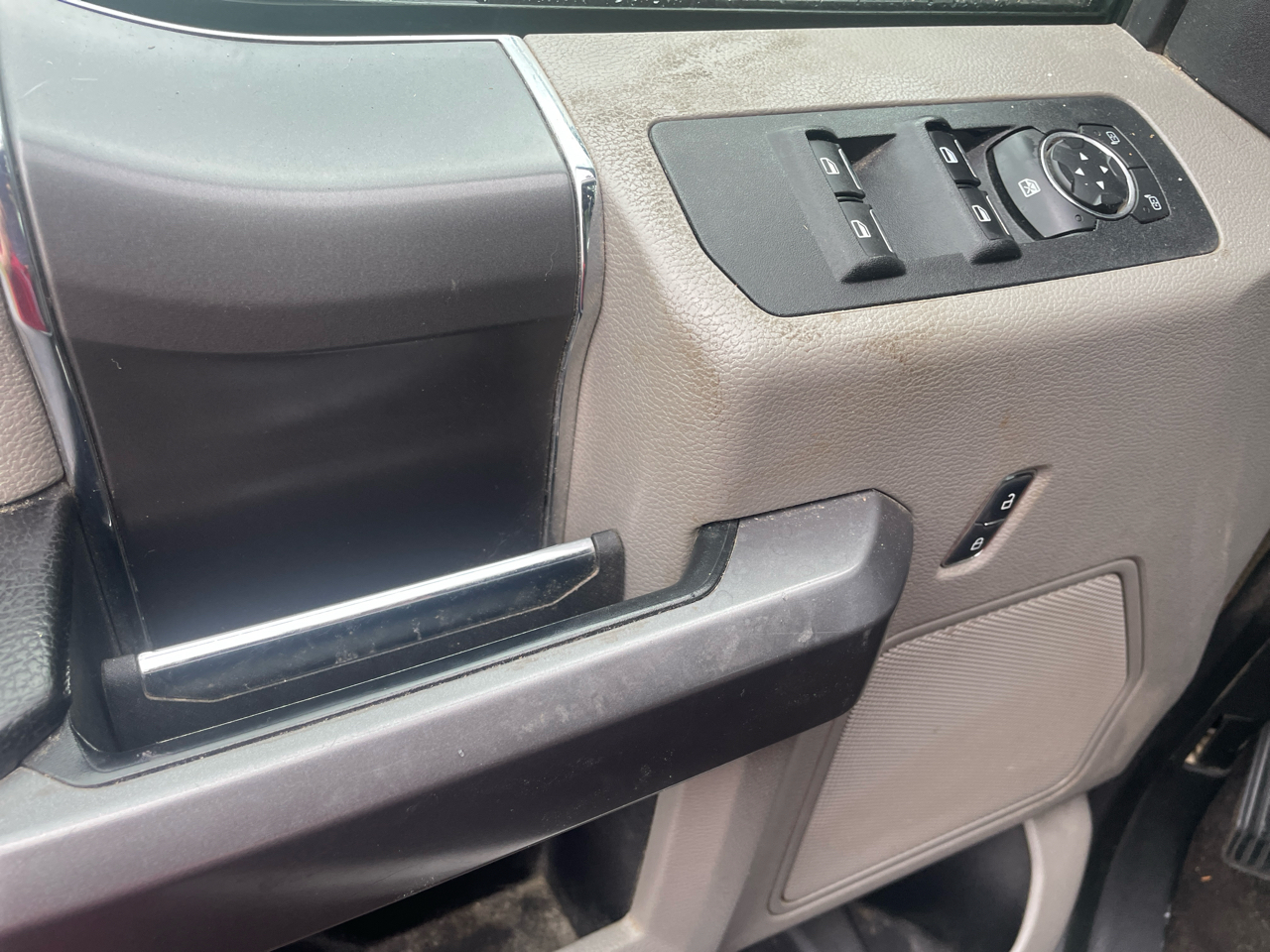 Ford F-150 XLT SuperCrew 5.5-ft. Bed 2WD 2019 Ford F-150 XLT SuperCrew 5.5-ft. Bed 2WD 2019