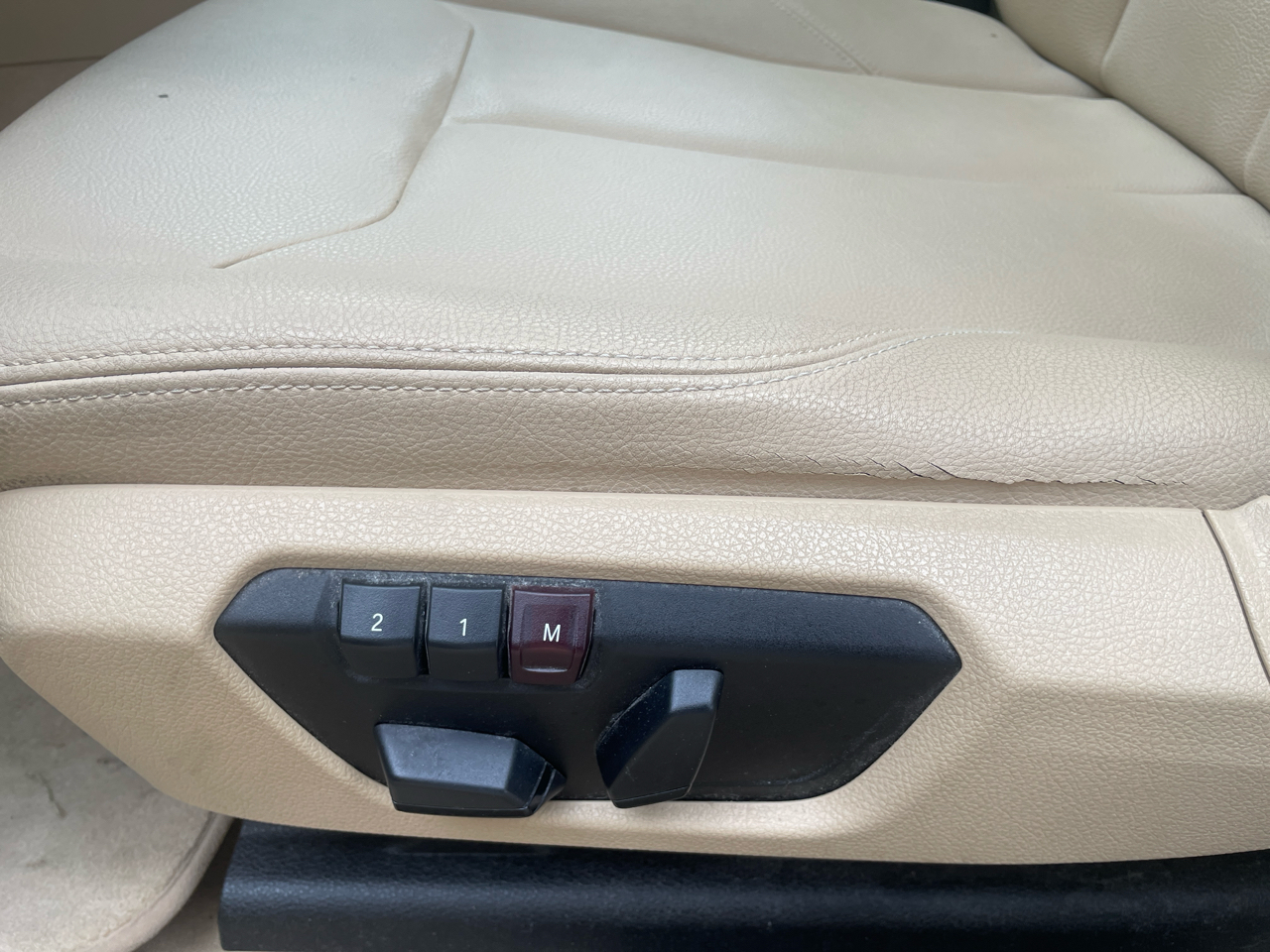 BMW 3-Series 328i Sedan 2013 BMW 3-Series 328i Sedan 2013