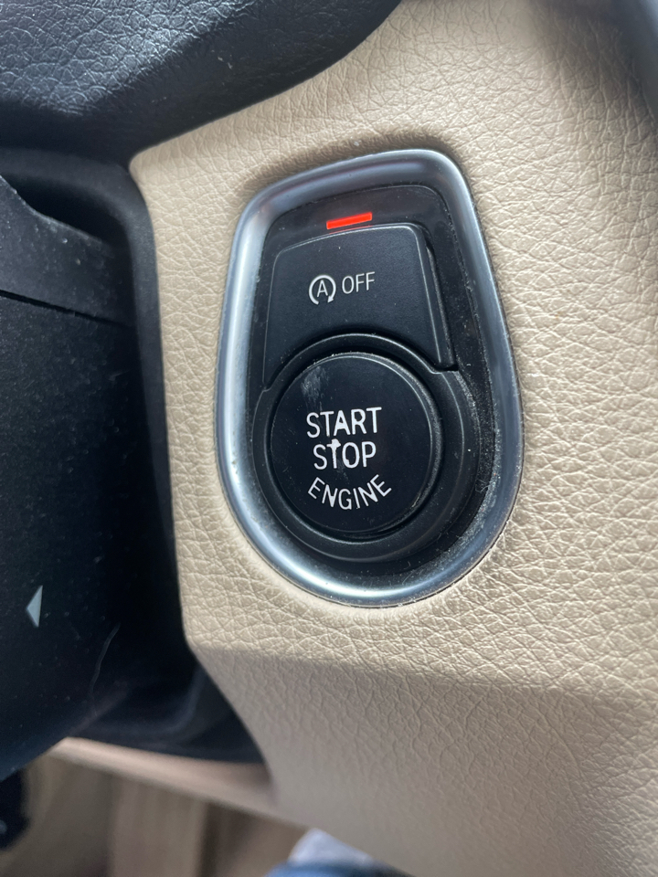 BMW 3-Series 328i Sedan 2013 BMW 3-Series 328i Sedan 2013