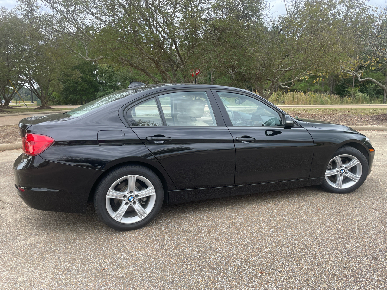 BMW 3-Series 328i Sedan 2013 BMW 3-Series 328i Sedan 2013