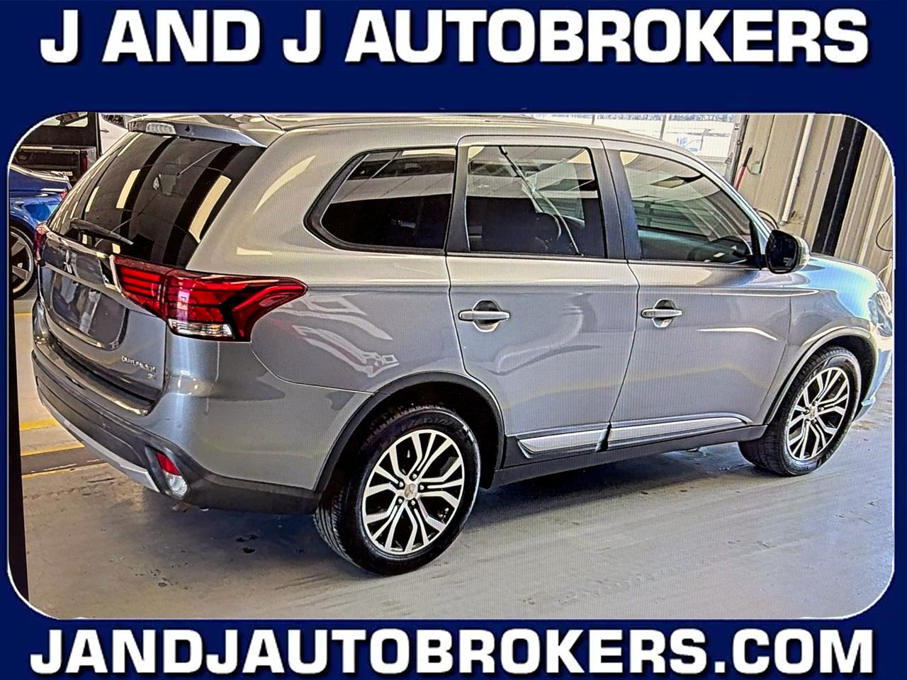 2016 Mitsubishi Outlander SE
