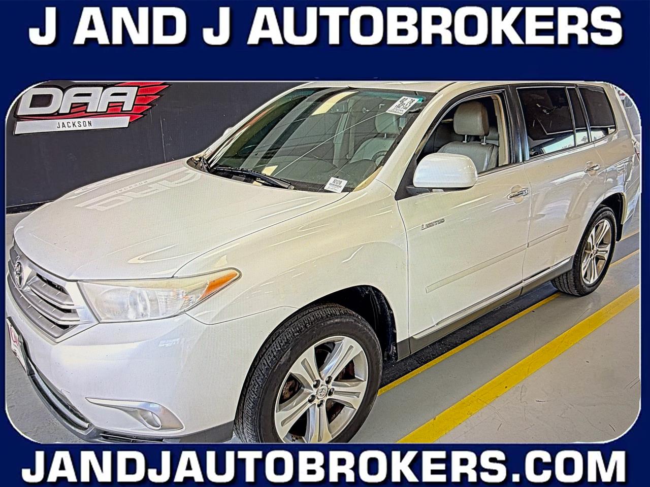 2011 Toyota Highlander Limited's photo