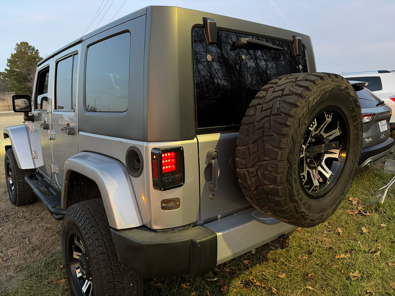 Jeep Wrangler 4WD 4dr Unlimited Sahara 2015