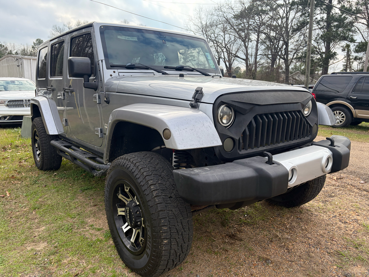 Jeep Wrangler 4WD 4dr Unlimited Sahara 2015