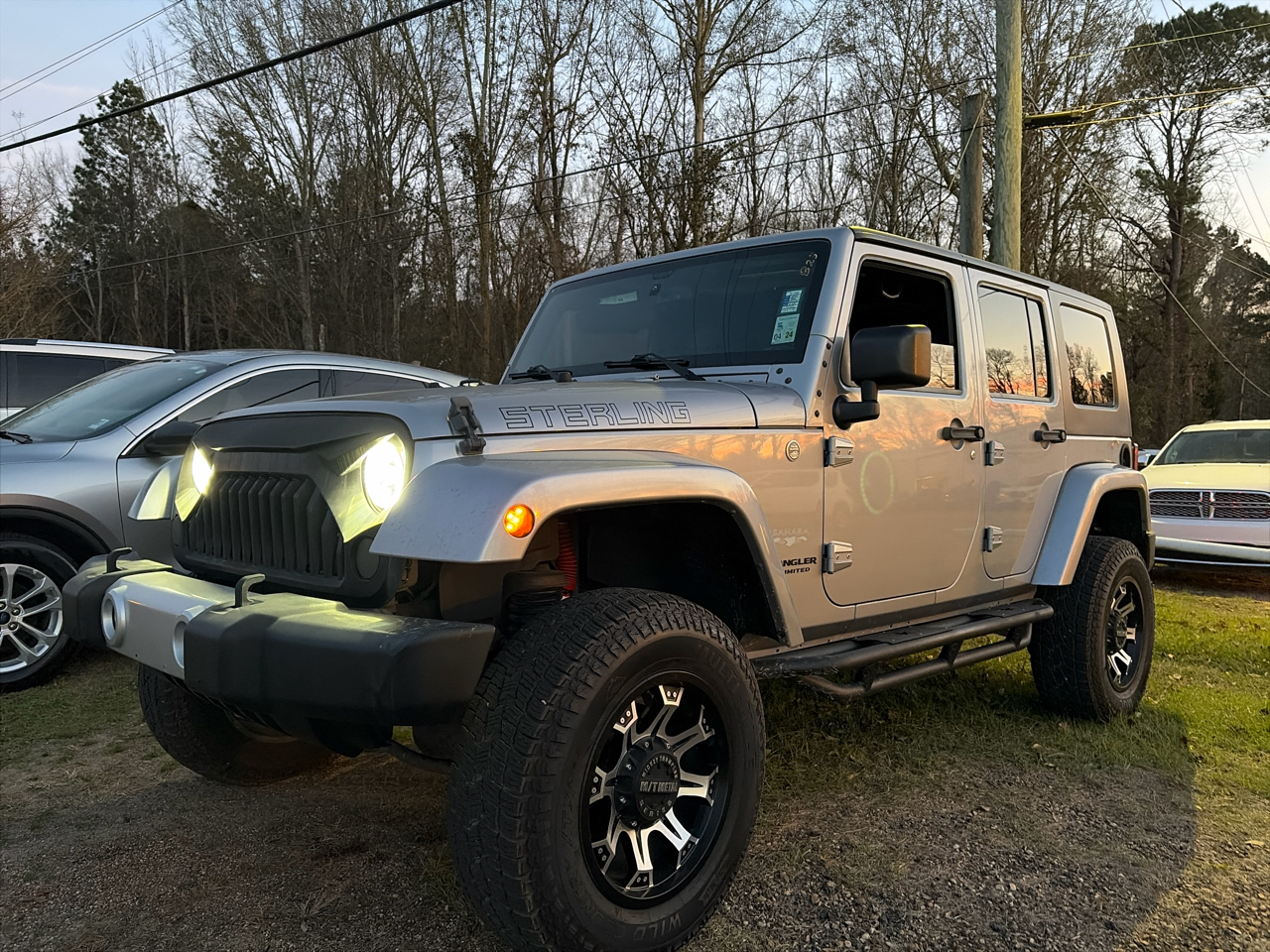Jeep Wrangler 4WD 4dr Unlimited Sahara 2015