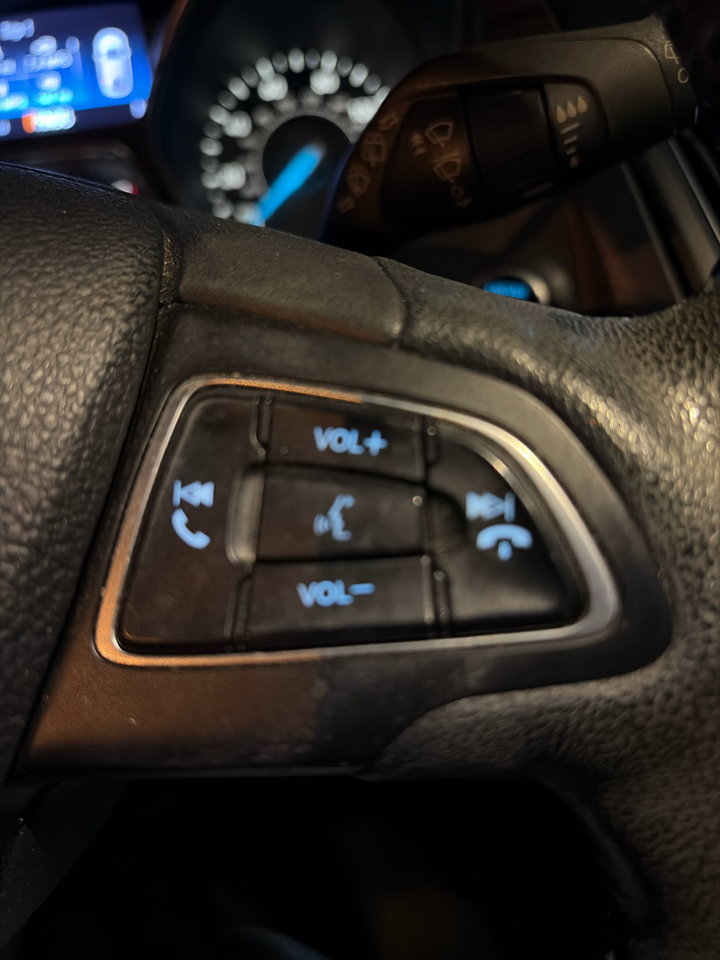 Ford Focus Titanium Hatch 2016