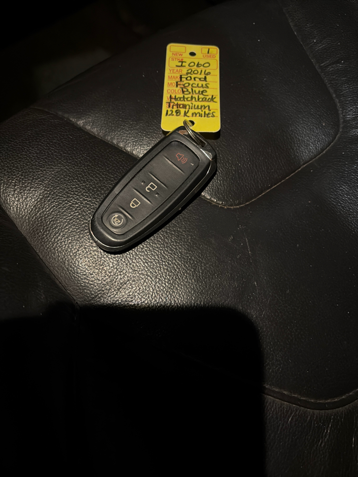 Ford Focus Titanium Hatch 2016