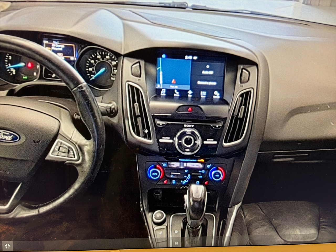 Ford Focus Titanium Hatch 2016