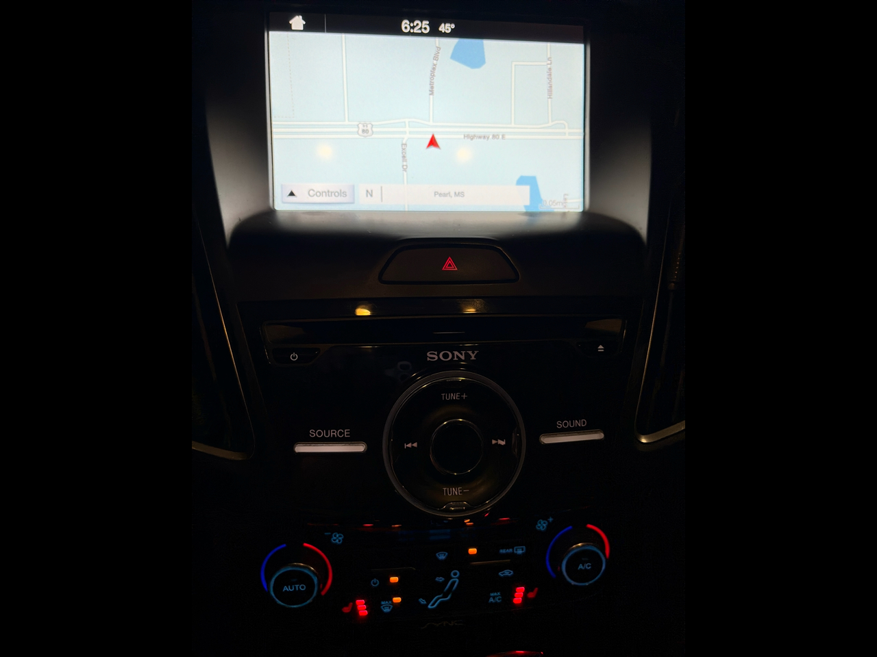 Ford Focus Titanium Hatch 2016