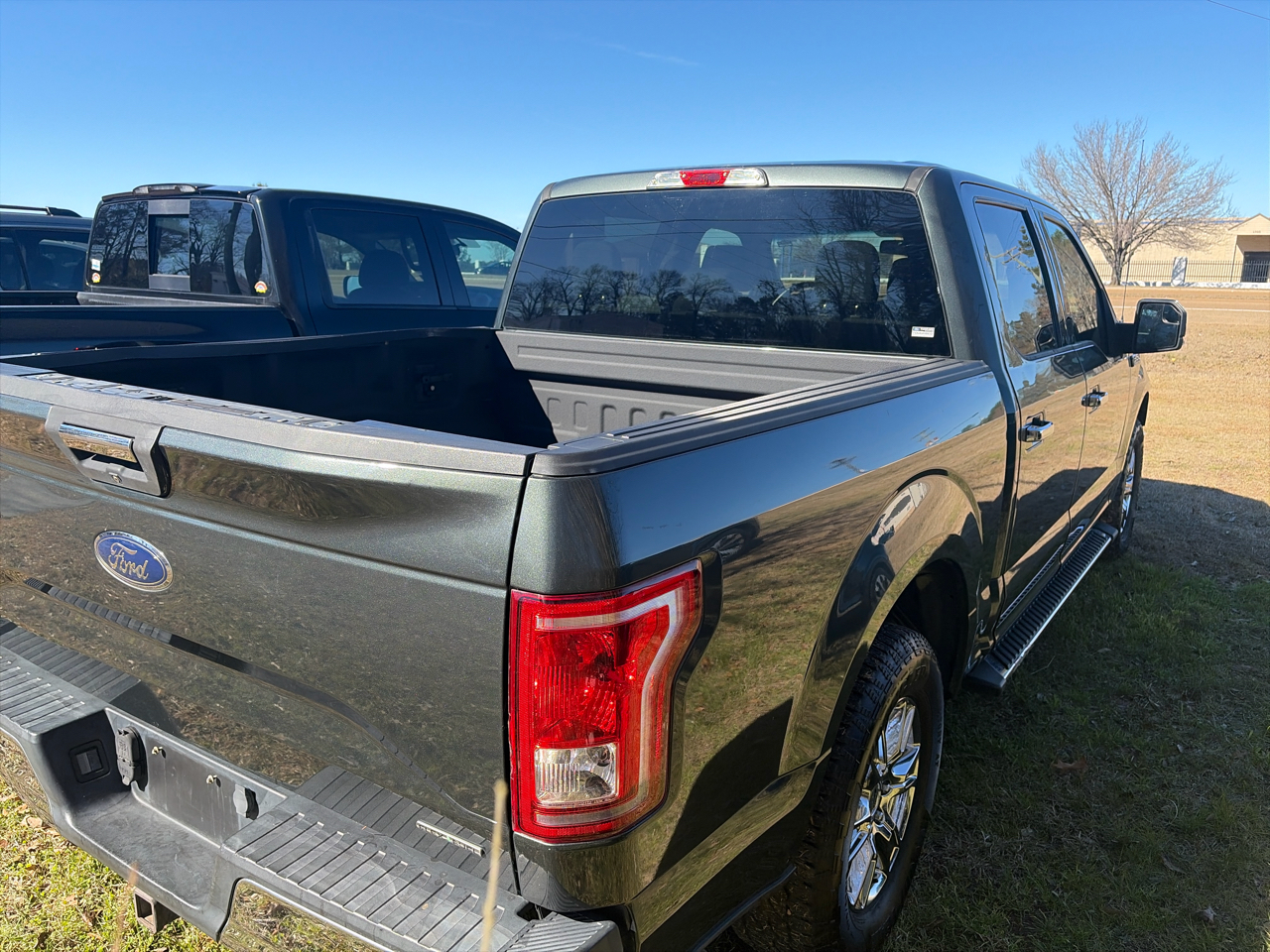 Ford F-150 XLT SuperCrew 5.5-ft. Bed 2WD 2015