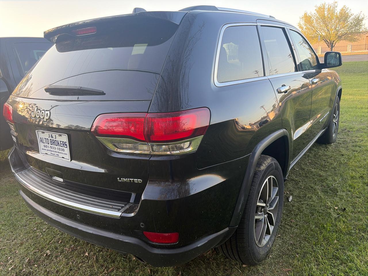 Jeep Grand Cherokee Limited 2WD 2021