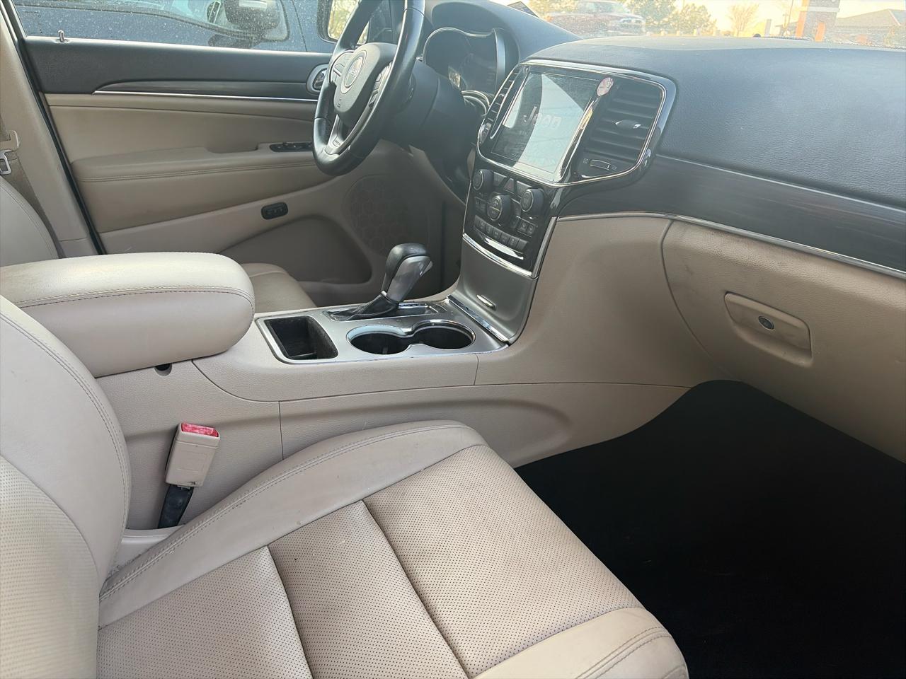 Jeep Grand Cherokee Limited 2WD 2021