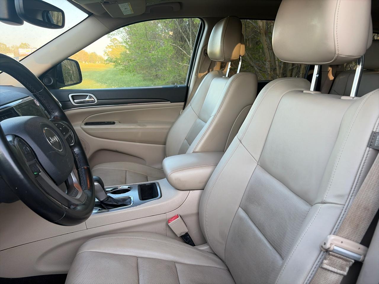 Jeep Grand Cherokee Limited 2WD 2021