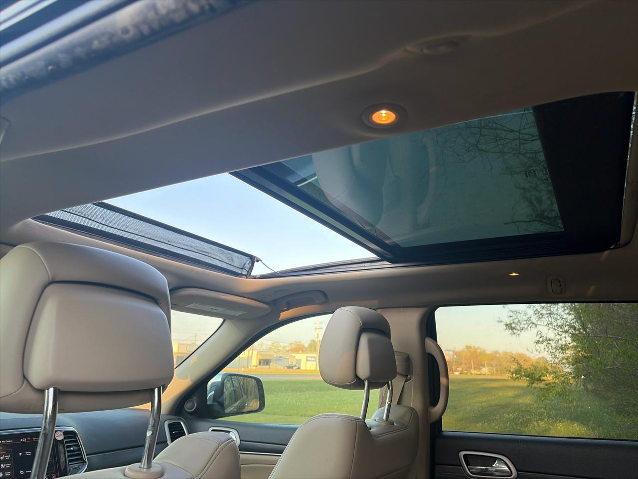 Jeep Grand Cherokee Limited 2WD 2021