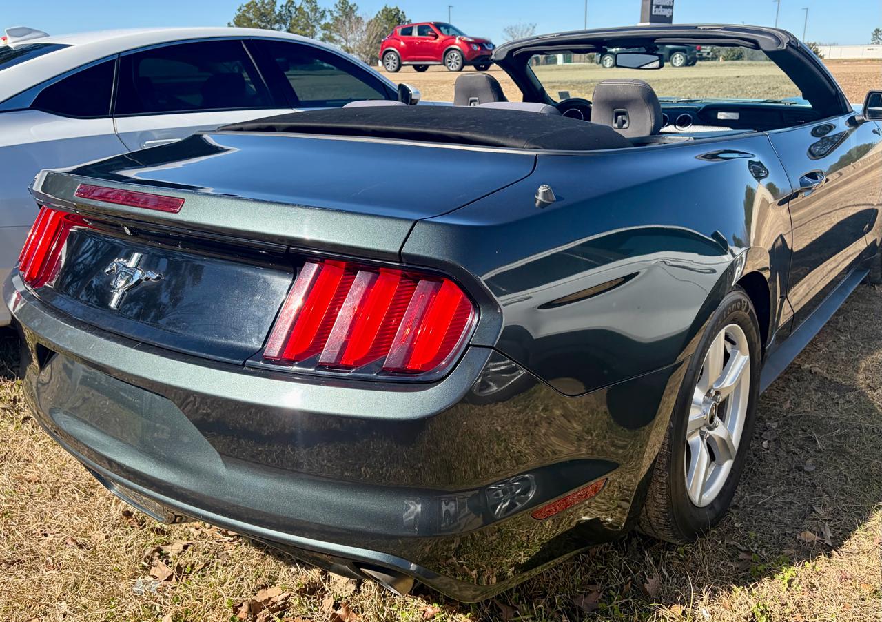 Ford Mustang V6 Convertible 2016