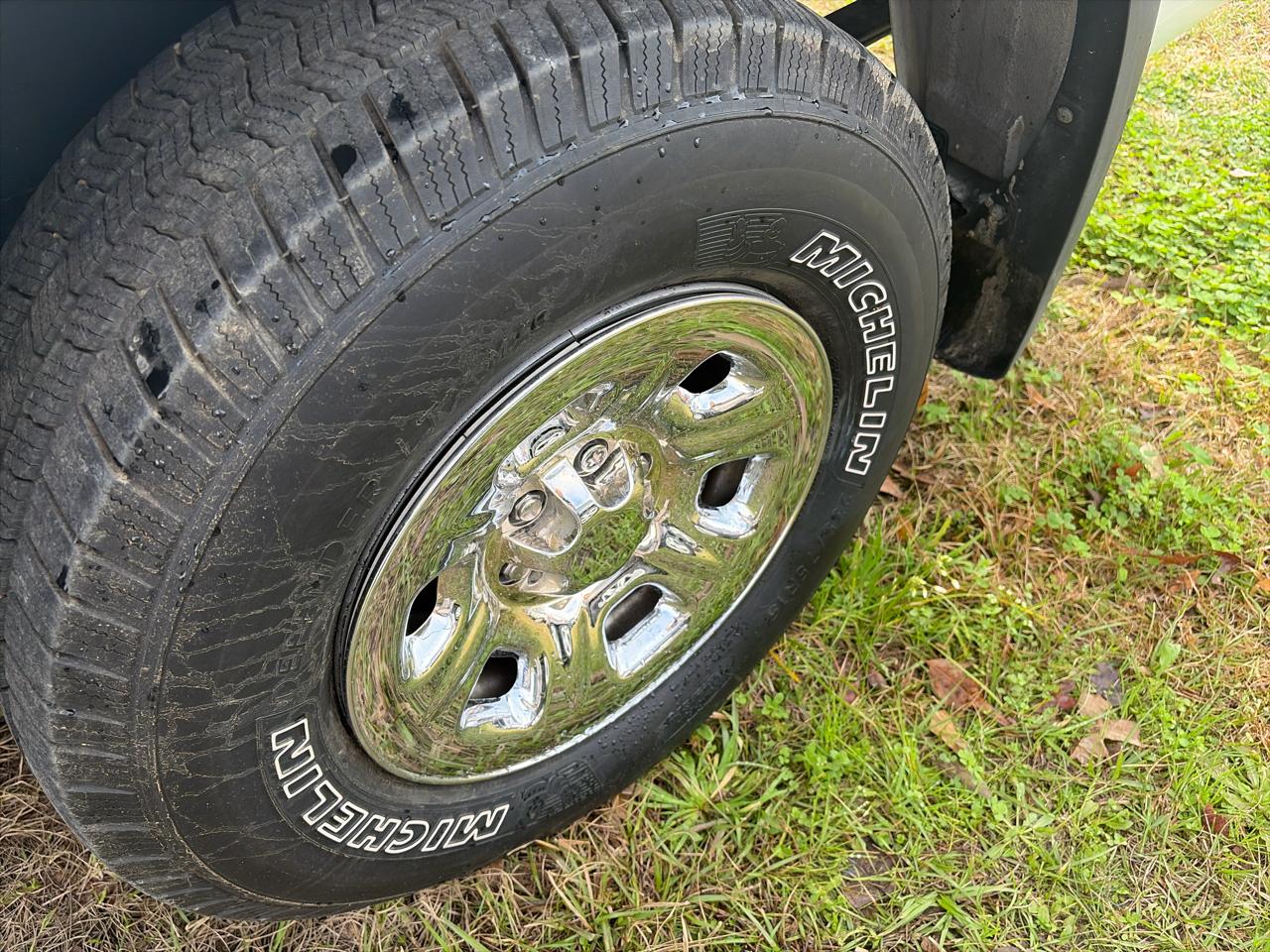 Nissan Frontier S King Cab I4 5MT 2WD 2019